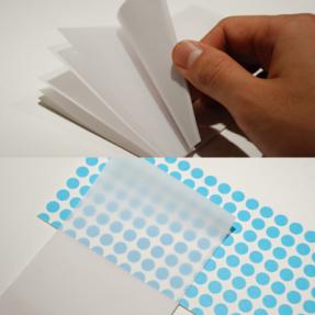 貼ったまま読める透明付箋紙