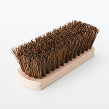 天然素材の掃除用品シダ材手持ちブラシ